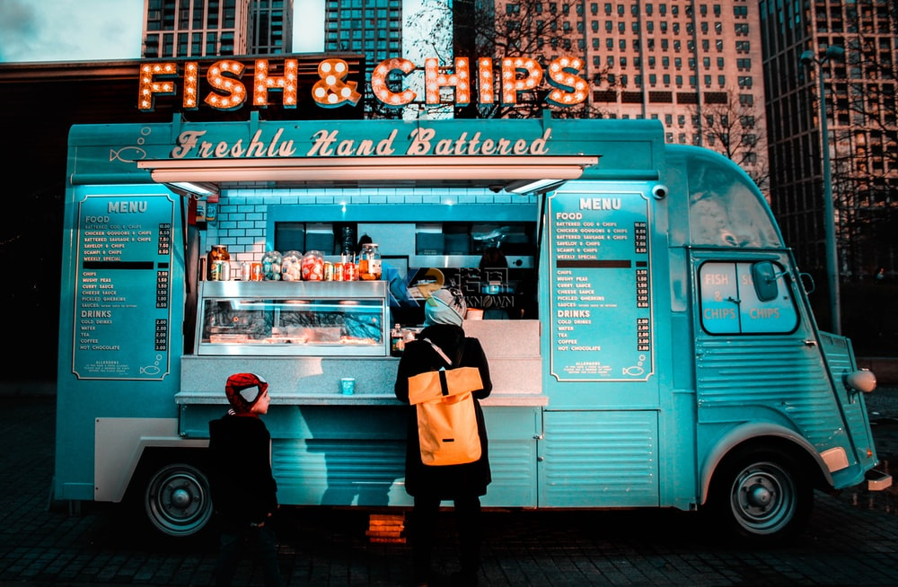 Electric Ice Cream Truck Fast  - Food Truck With Snacks 评论和价格